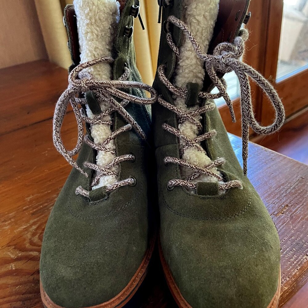 NEW Marc Fisher Women's Suede Green Leather Hiking Boots Size 7 MFIZMA